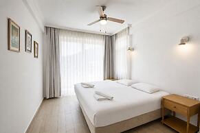 Hideaway Hotel