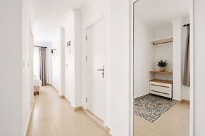 Hideaway Hotel