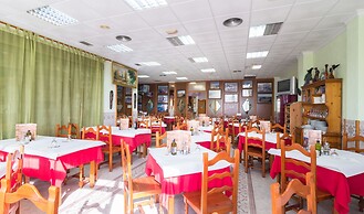 Hostal Restaurante Alba