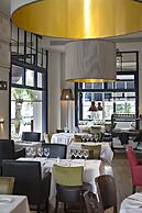 Hotel Trias