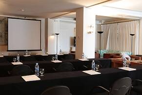 Hotel Trias