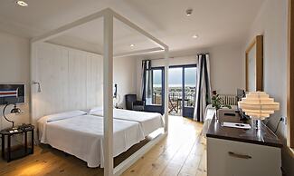 Hotel Trias