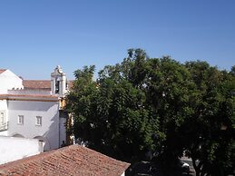 Hotel Solar De Monfalim