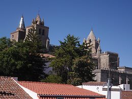 Hotel Solar De Monfalim