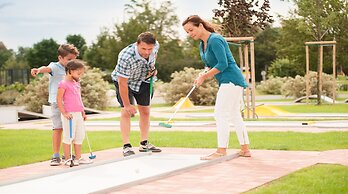 Thermenhotel All In Red