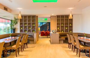 Thermenhotel All In Red