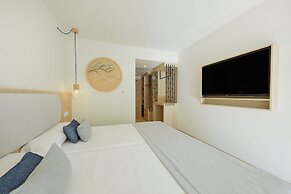 Hotel Victoria Menorca +16 - New Opening