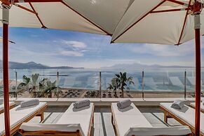 Hoposa Pollentia - Adults Only