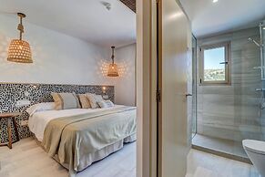 Hoposa Pollentia - Adults Only