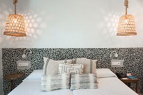 Hoposa Pollentia - Adults Only