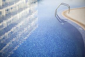 Las Gaviotas Suites Hotel