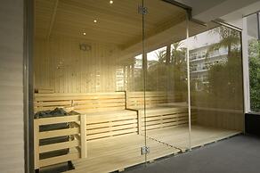 Las Gaviotas Suites Hotel