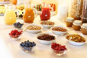 La Jacia Hotel & Resort