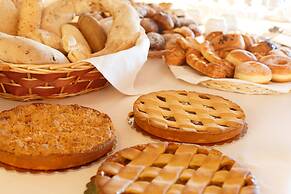 La Jacia Hotel & Resort