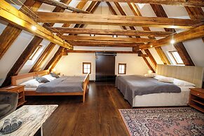 Hotel Svamberský Dum