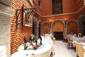 Hotel Rural Casona De Torres
