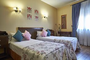 Hotel Rural Casona De Torres