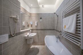 Budapest Airport Hotel Stáció Wellness & Conference
