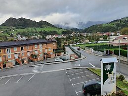 Hotel Acebos Arriondas