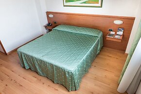 Point Hotel