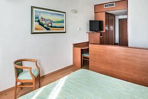 Point Hotel