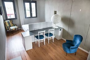 Point Hotel