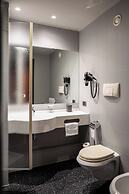Point Hotel