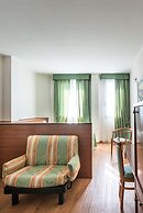 Point Hotel