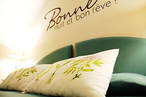B&B PortAtenea