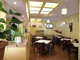 Apartamentos Vista Real