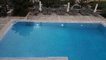 Harmony Hotel Apartments