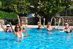 Harmony Hotel Apartments