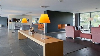 Hotel Món Sant Benet