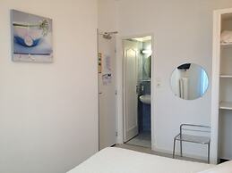 Au Nouvel Hotel