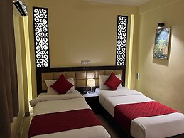 Hotel Pooja Palace