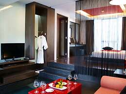 Z Through by The Zign