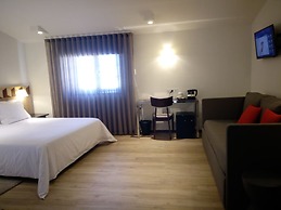 Aveiro Center Hotel