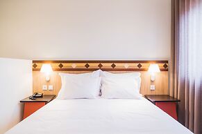 Aveiro Center Hotel