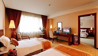 Super House International