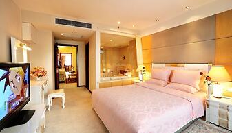 Super House International