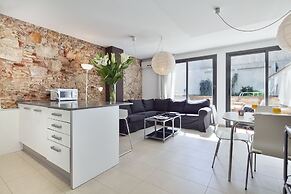 Inside Barcelona Apartments Sants