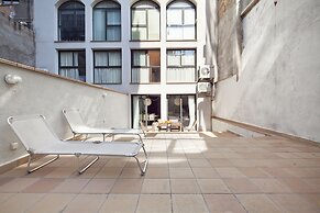 Inside Barcelona Apartments Sants