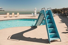 Colonna Galapagos Garden