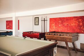 Colonna Galapagos Garden