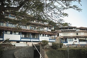 Colonna Galapagos Garden