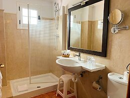 Hotel La Aldea Suites