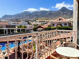 Hotel La Aldea Suites