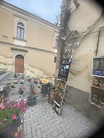 Casa Patronale Tipica Siciliana Home B&B TreMetriSoprailCielo camere c