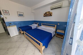 Bed and Breakfast Brezza Marina e Ristorante Shoreline
