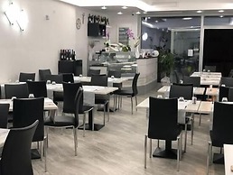 Bed and Breakfast Brezza Marina e Ristorante Shoreline